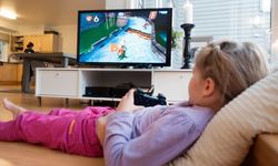 Norveç'ten çocukların ekranlardan uzak tutulması teklifi