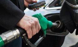 İsveç'te benzin ve motorin fiyatları arttı