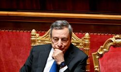 İtalya'da hükümet krizi: Draghi başbakanlıktan istifa dilekçesini sundu