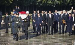 İsveç Başbakanı Kristersson, Ankara'da: Anıtkabir'i ziyaret etti