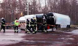 Tanker ve otomobilin çarpışması sonucu meydana gelen kazada bir kişi öldü
