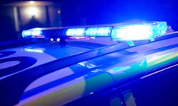 Malmö'de silahlı gasp: Yol kesip arabayı alarak kayıplara karıştılar