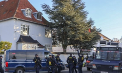 Danimarka'da Kuran'a ve Türk bayrağına karşı provokatif saldırılar sürüyor