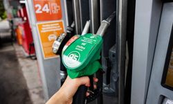 İsveç'te benzin fiyatı yılın en yüksek seviyesine ulaştı