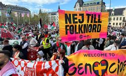 Malmö'de on binlerce kişi İsrail'in Eurovision Şarkı Yarışması'na katılımını protesto etti