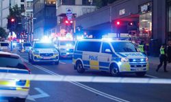 İsveç'in başkenti Stockholm merkezinde silahlı saldırı
