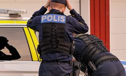 İsveç'in Malmö kentinde bir kişi balkondan atıldı
