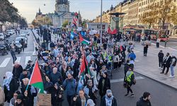 İsrail'in Gazze ve Lübnan'a saldırıları Stockholm'de protesto edildi