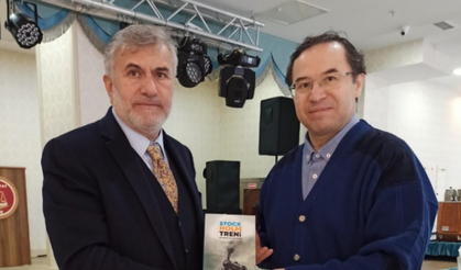 Kulu Belediye Başkanı Ünver'e 'Stockholm Treni' kitabını taktim edildi