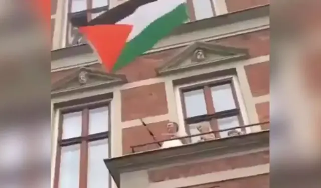 Danimarka Kralı'ndan bayraklı Filistin desteği