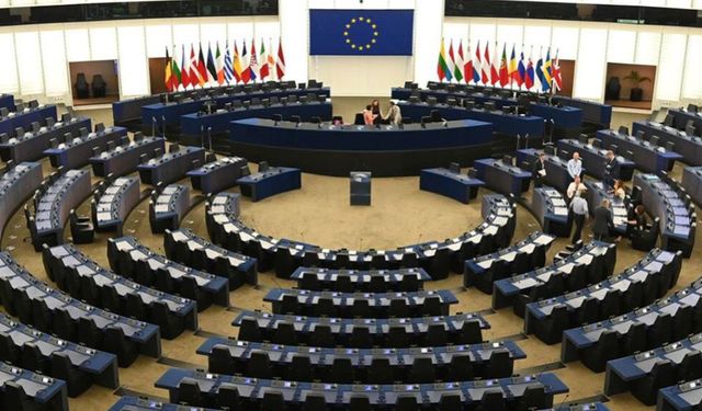 Avrupa Parlamentosu 10 bin üzeri nakit ödeme yasaklama kararı aldı