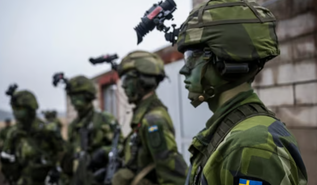 Avrupa, asker açığını çözmek için İsveç'in zorunlu askerlik modelini değerlendiriyor