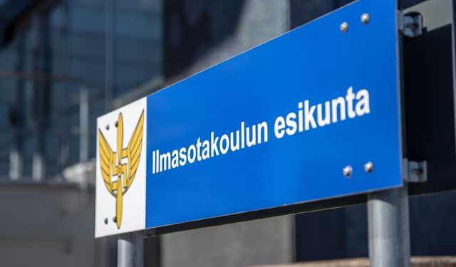 Finlandiya ordusunu virüs salgını vurdu