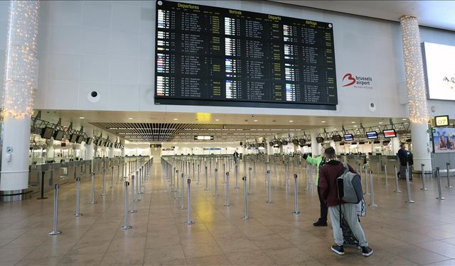 Brüksel Havalimanı'nda gidiş yönlü bütün uçuşlar grev nedeniyle iptal edildi